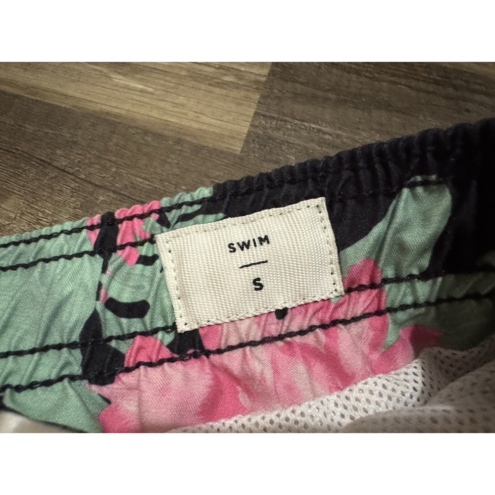 PacSun Swim Trunks Mens SMALL Lined Board Shorts Black Maui Floral Hawaiian Pink - Picture 5 of 6